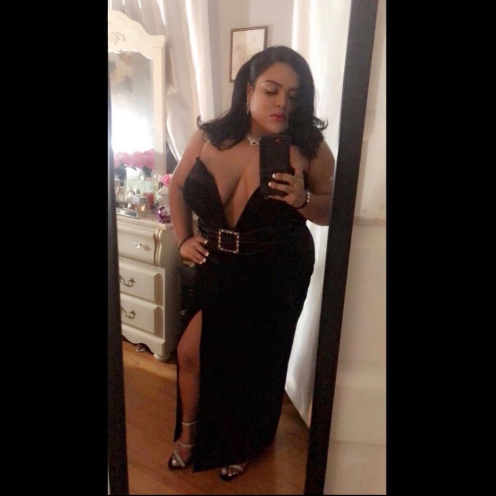 Black velvet Plus Size maxi dress